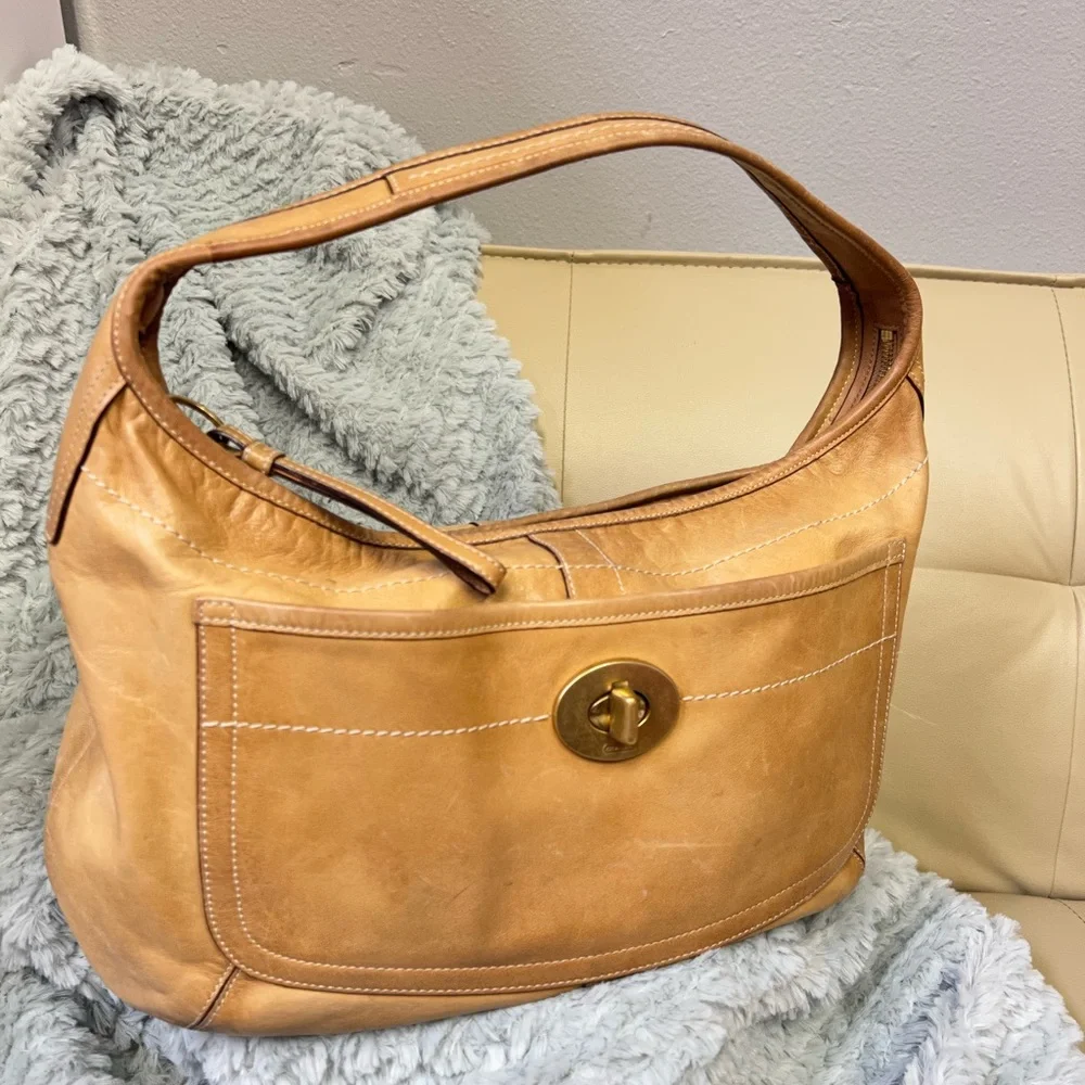 Coach Tan Leather Hobo Shoulder Bag with Gold Turnlock